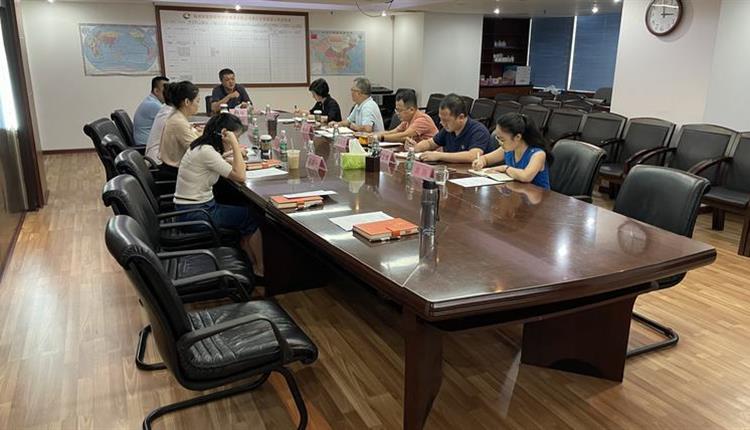 海南省旅控召開第十九次黨委理論學習中心組（擴大）學習會