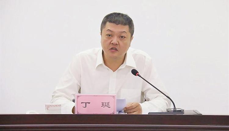 海南旅控公司興起學習貫徹省第八次黨代會精神熱潮